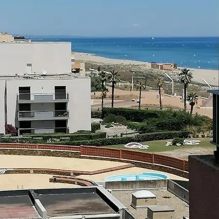 Bord De Barcares Pyrénées O * Le Barcarès